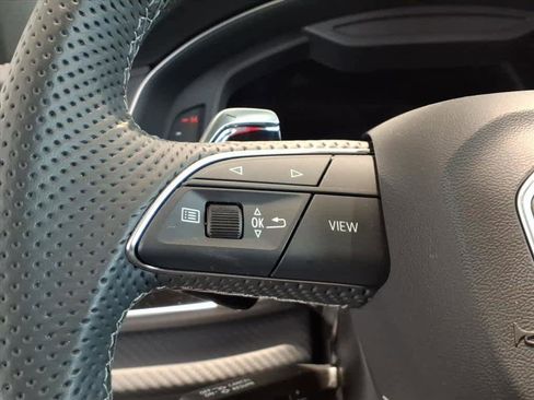 Used 2024 Audi RS Q8 image 15