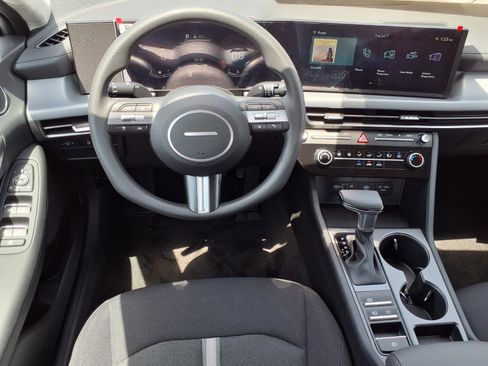 New 2026 Hyundai Sonata SE FWD image 8
