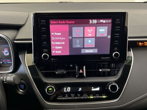 Used 2022 Toyota Corolla SE FWD image 19