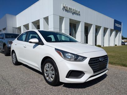 Used 2022 Hyundai Accent SE