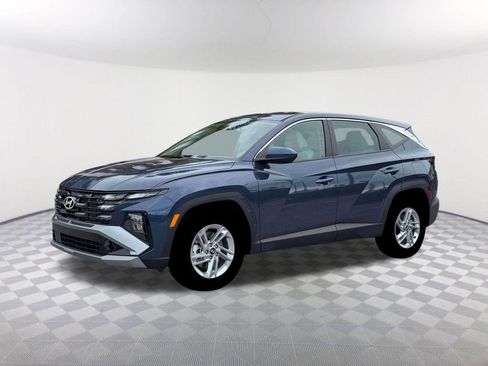 New 2026 Hyundai Tucson SE FWD image 2