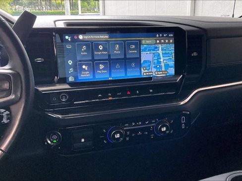 Used 2025 Chevrolet Silverado 1500 LT RWD image 10