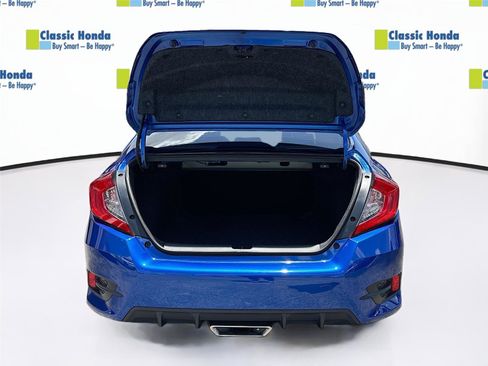 Used 2020 Honda Civic Sport image 28