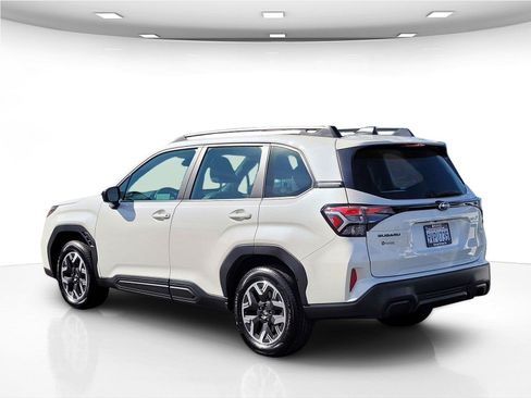Used 2026 Subaru Forester AWD/4WD image 8