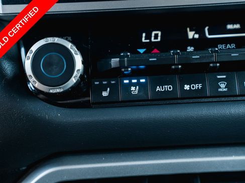 Certified 2024 Toyota Sequoia Platinum AWD/4WD image 19
