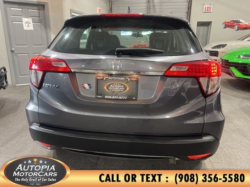 Used 2020 Honda HR-V LX image 30
