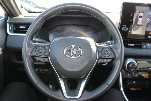 Used 2024 Toyota RAV4 XSE w/ Advanced Technology Package AWD/4WD image 16