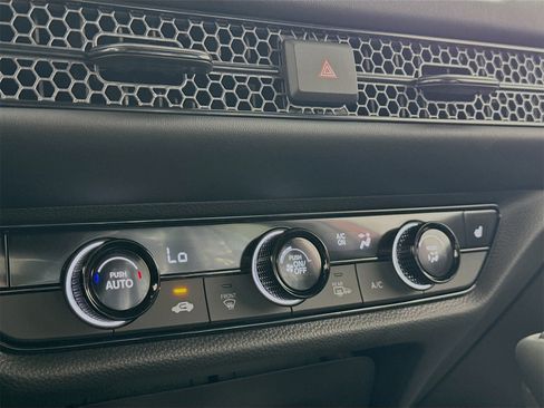 New 2026 Honda HR-V Sport image 9