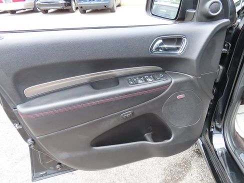 Used 2017 Dodge Durango R/T w/ Trailer Tow Group IV AWD/4WD image 16