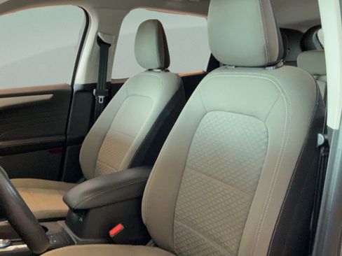 Used 2022 Ford Escape SE w/ SE Sport Appearance Package FWD image 21