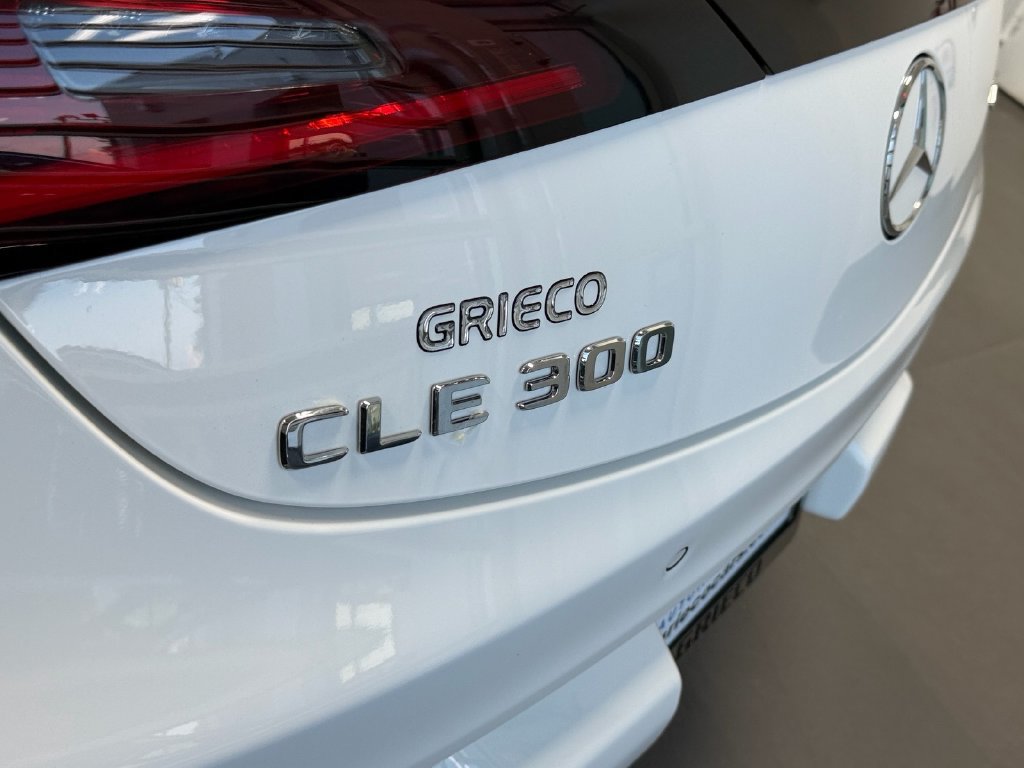 Used 2024 Mercedes-Benz CLE 300 4MATIC Cabriolet image 15