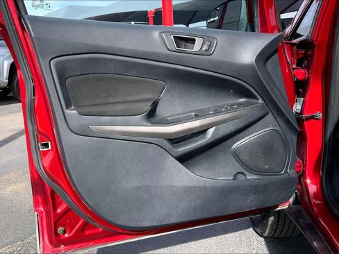 Used 2020 Ford EcoSport SE image 22