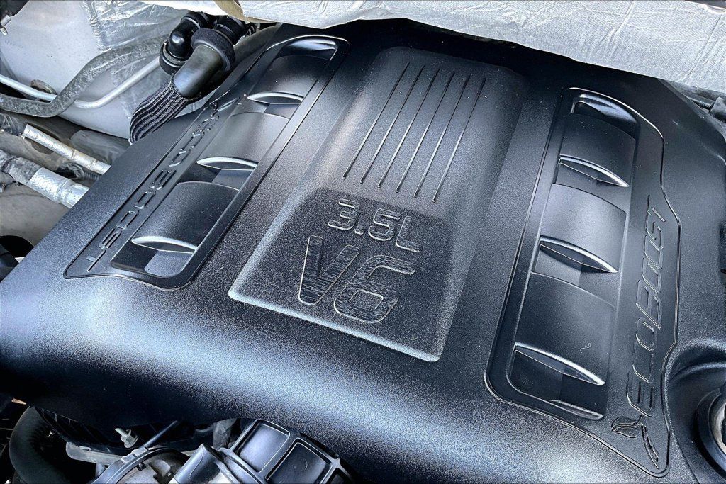 Used 2014 Ford F150 Lariat w/ Equipment Group 501A Mid AWD/4WD image 39