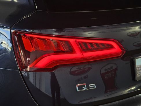 Used 2018 Audi Q5 2.0T Premium image 10