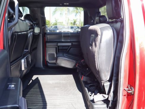 Used 2018 Ford F150 Platinum w/ Equipment Group 701A Luxury image 47