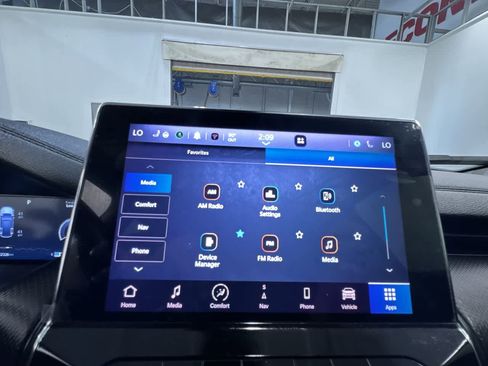 Used 2022 Jeep Compass Trailhawk w/ Trailhawk Elite Group image 24