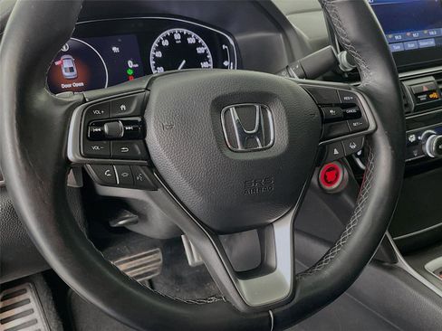 Used 2021 Honda Accord Sport image 15