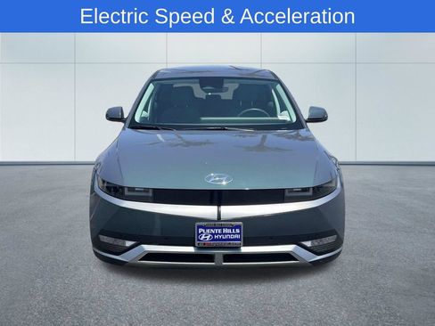 Certified 2024 Hyundai Ioniq 5 SEL RWD image 2