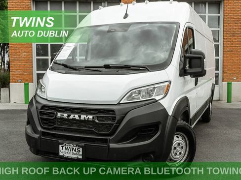 Used 2023 RAM ProMaster 2500 FWD image 1