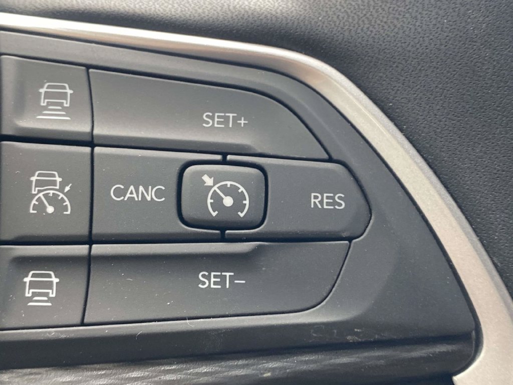 New 2026 Jeep Grand Cherokee Laredo X RWD image 27