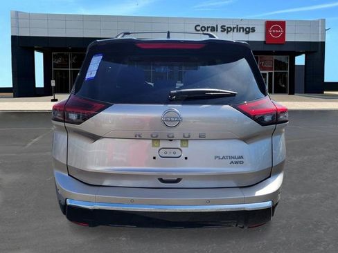 New 2026 Nissan Rogue Platinum w/ Platinum Premium Package AWD/4WD image 4