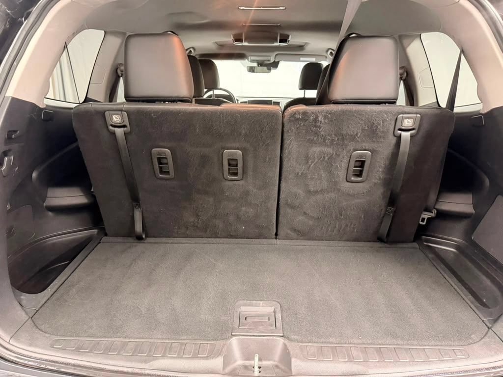 Used 2020 Honda Pilot Touring image 14