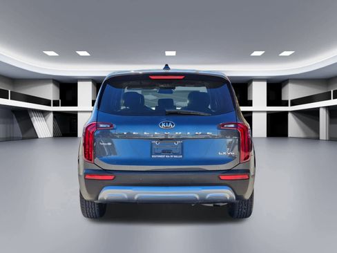 Used 2021 Kia Telluride LX image 5