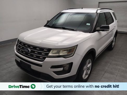 Used 2016 Ford Explorer XLT AWD/4WD image 1