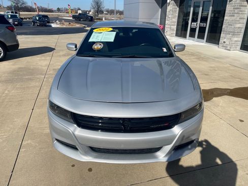 Used 2022 Dodge Charger SXT image 6