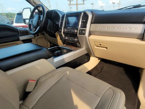 Used 2018 Ford F350 Lariat w/ Lariat Ultimate Package AWD/4WD image 14