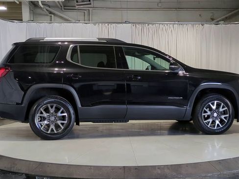 Used 2023 GMC Acadia SLE w/ Driver Convenience Package image 11