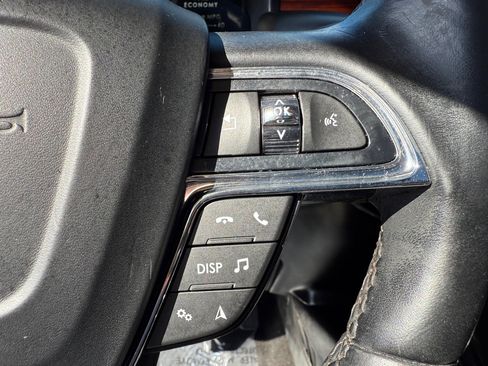 Used 2021 Lincoln Nautilus Reserve w/ Equipment Group 201A image 18