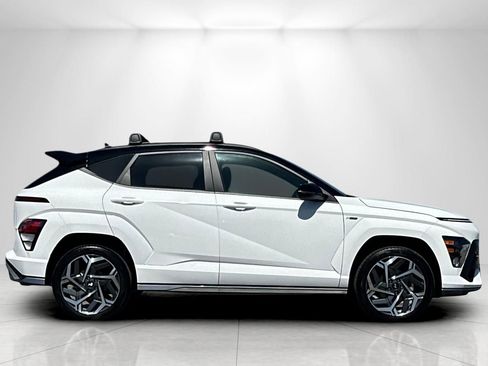 Used 2024 Hyundai Kona N Line AWD/4WD image 2