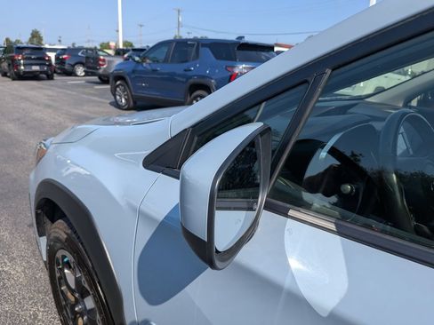 Used 2021 Subaru Crosstrek 2.0i Premium AWD/4WD image 39
