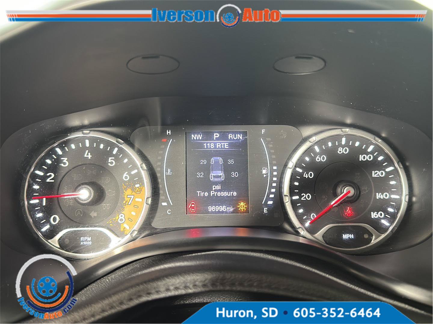 Used 2018 Jeep Renegade Latitude w/ Cold Weather Group AWD/4WD image 18