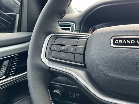 New 2026 Jeep Grand Wagoneer L 4WD image 17