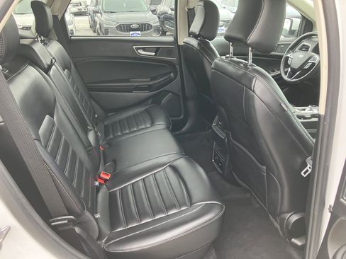 Used 2024 Ford Edge SEL w/ Convenience Package image 15