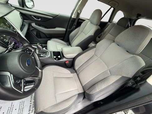 Used 2021 Subaru Outback Premium AWD/4WD image 13