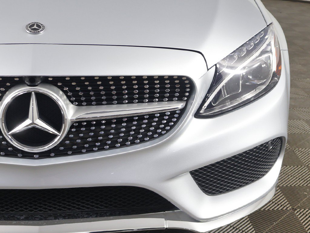Used 2018 Mercedes-Benz C 300 4MATIC Sedan image 14
