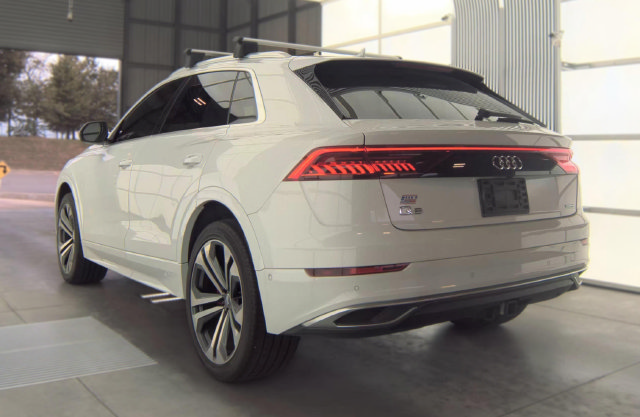 Used 2019 Audi Q8 Premium Plus w/ Premium Plus AWD/4WD image 6