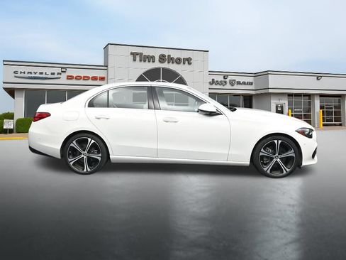 Used 2025 Mercedes-Benz C 300 Sedan image 6
