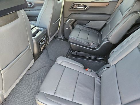 New 2026 GMC Yukon Denali w/ Denali Reserve Package AWD/4WD image 20