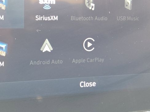 Used 2025 Hyundai Elantra SEL FWD image 5