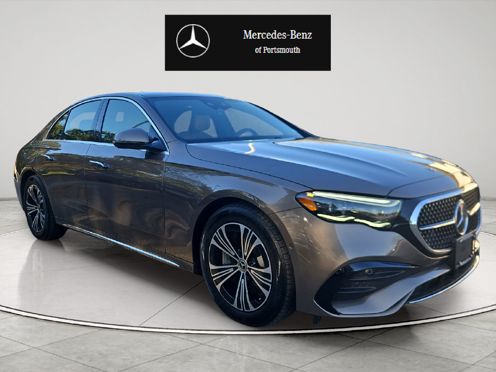Used 2024 Mercedes-Benz E 450 4MATIC Sedan image 7