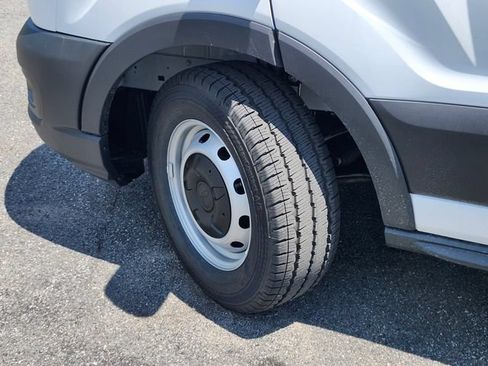 New 2026 Ford Transit 150 Low Roof RWD image 30