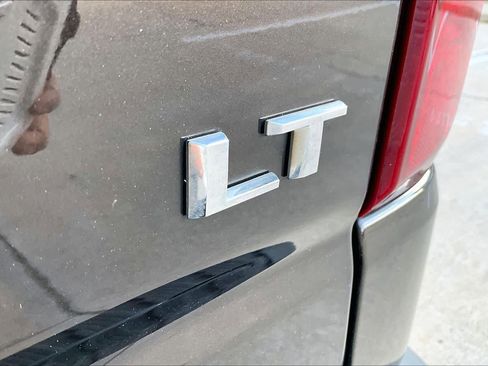 Used 2019 Chevrolet Silverado 1500 LT w/ Texas Edition image 8