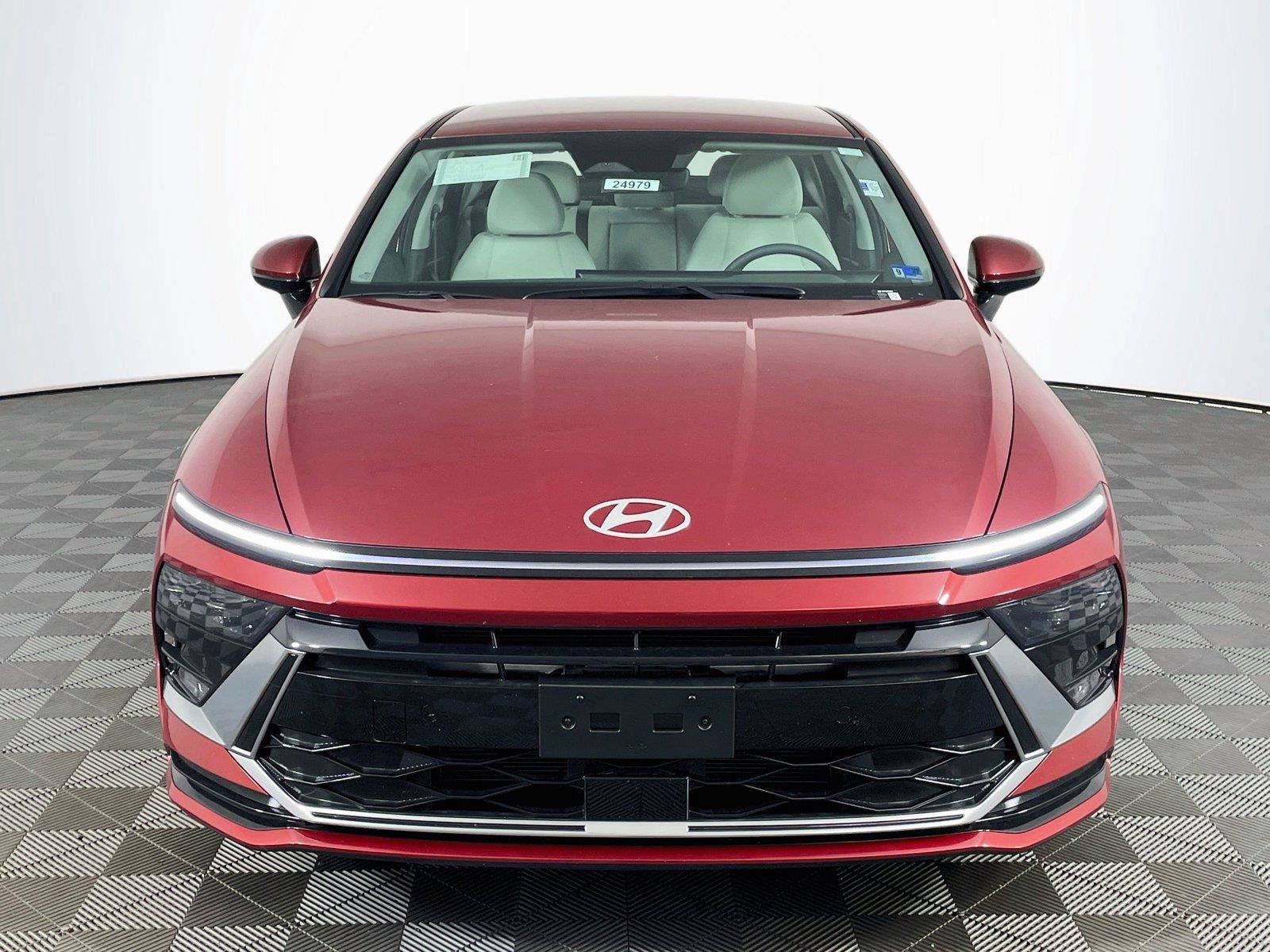 New 2026 Hyundai Sonata SEL FWD image 2