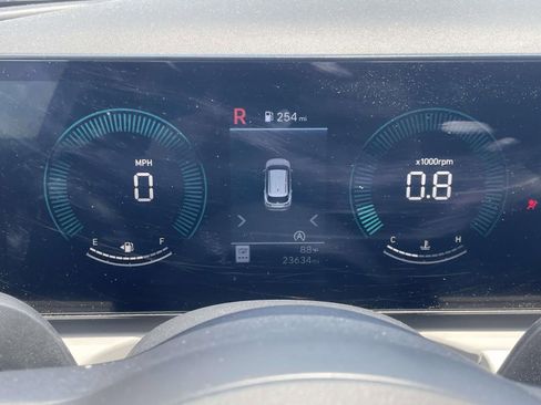 Used 2025 Hyundai Tucson SEL FWD image 25