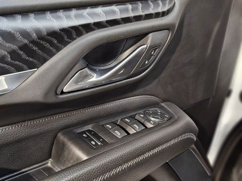 Used 2023 GMC Yukon Denali image 21