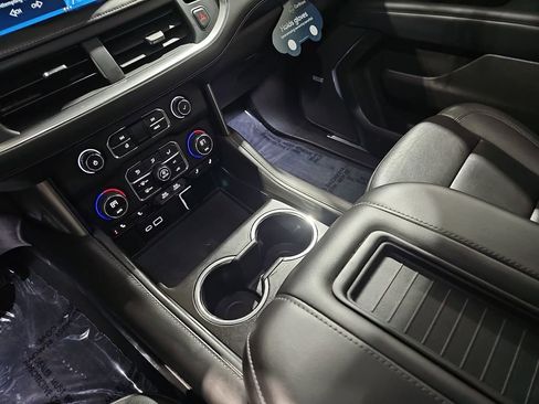 Certified 2022 Chevrolet Tahoe Z71 w/ Z71 Off-Road Package image 28